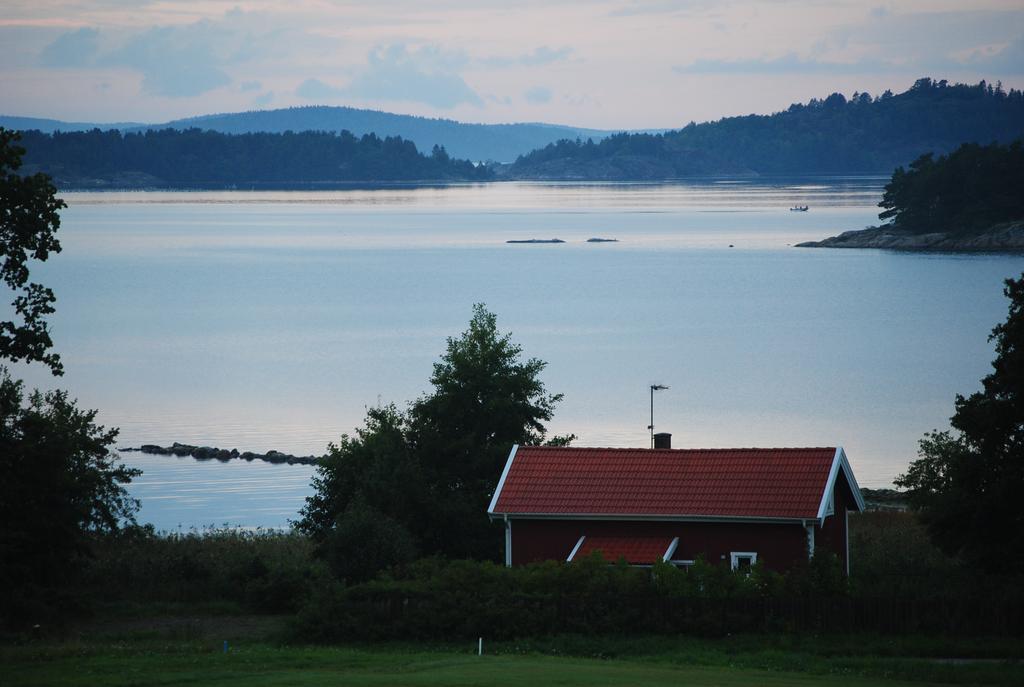 Anfasteroed Gardsvik - Sjoestugan Ljungskile Kültér fotó