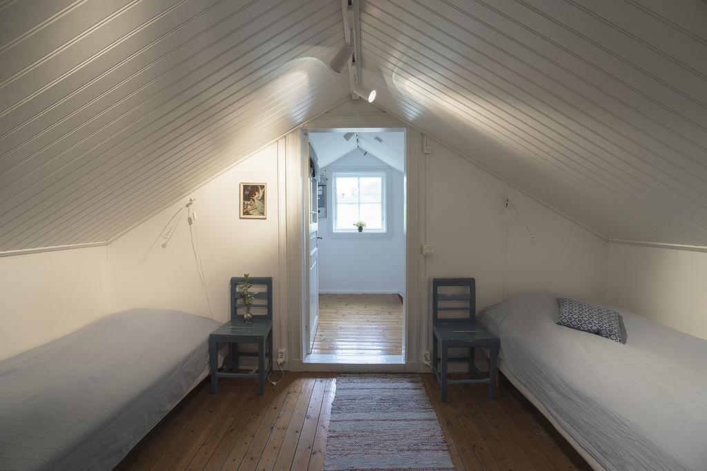 Anfasteroed Gardsvik - Sjoestugan Ljungskile Kültér fotó